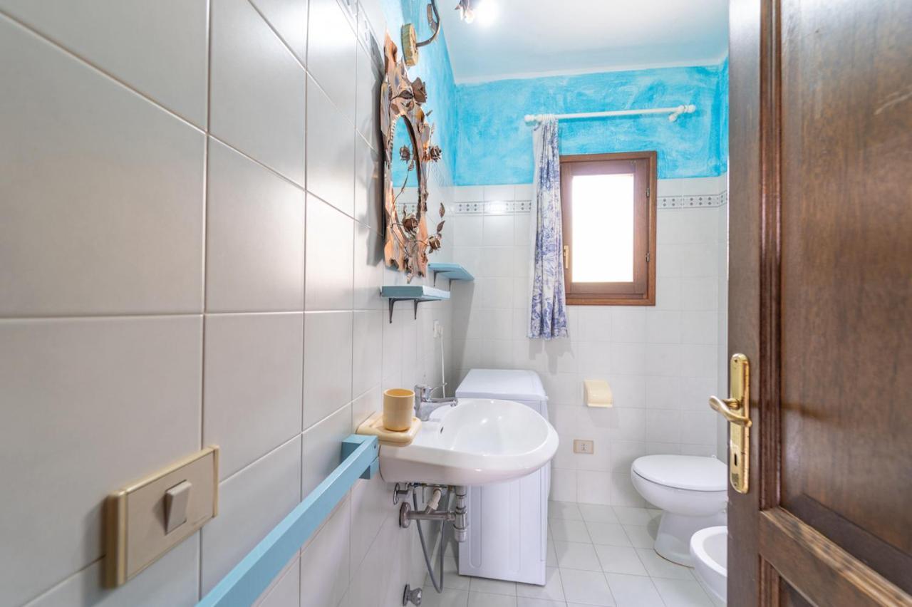 Iss Travel, Villa Fiorita - 800 M From La Cinta Beach San Teodoro  Esterno foto