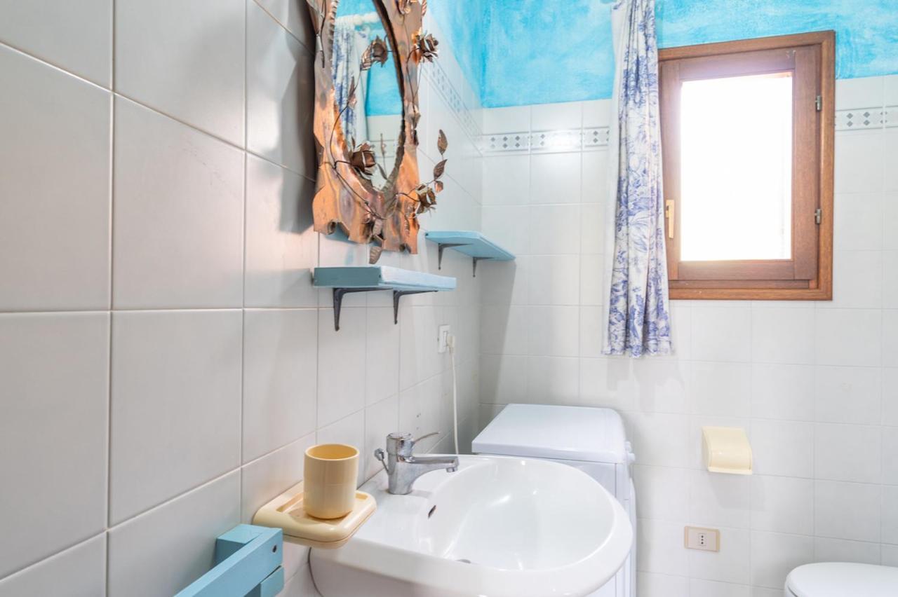 Iss Travel, Villa Fiorita - 800 M From La Cinta Beach San Teodoro  Esterno foto